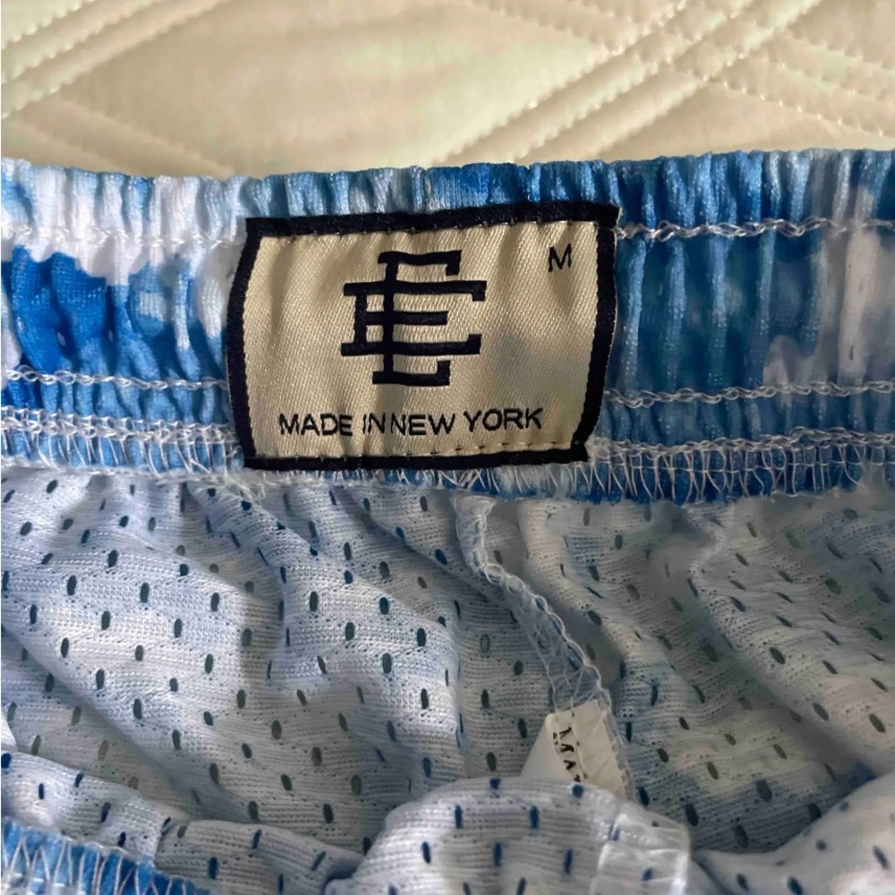 I’m a reseller for Eric Shorts, if you’d like too buy send me your phone number